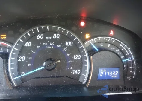 2013 Toyota Camry Xle z USA, uszkodzony, nr VIN 4T4BF1FKXDR289068